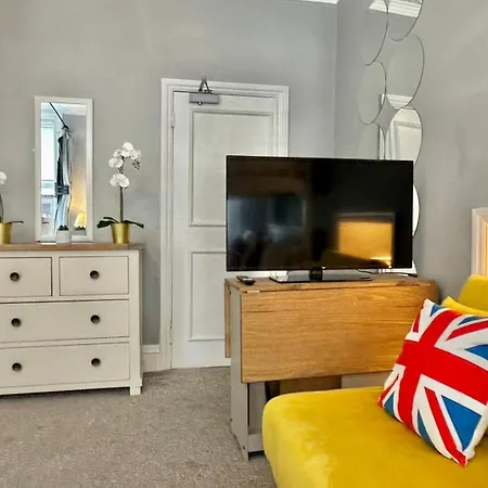 Stay In Edgware Road Guesthouse